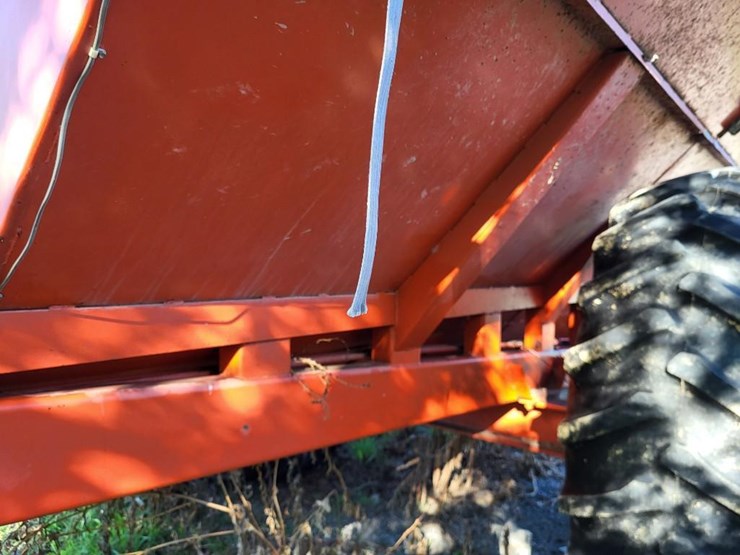 kilbros-1200-grain-cart-w/tarp-image-23