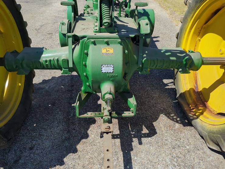 john-deere-b-image-7