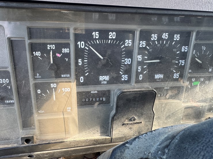 2000-international-4900-image-26