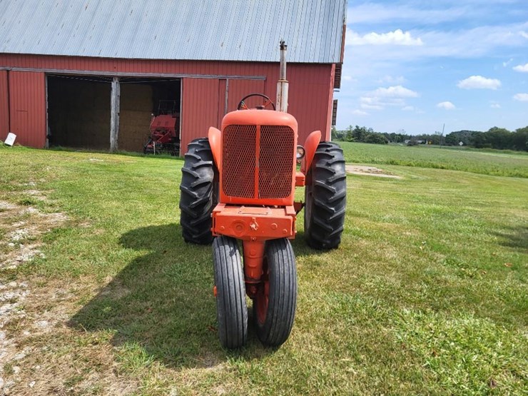 allis-chalmers-wd-tractor-image-8