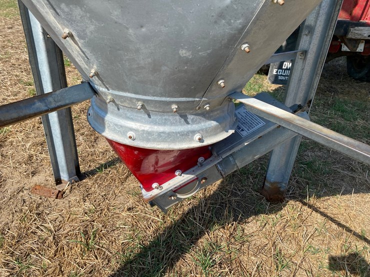 brock-feed-bin-image-10
