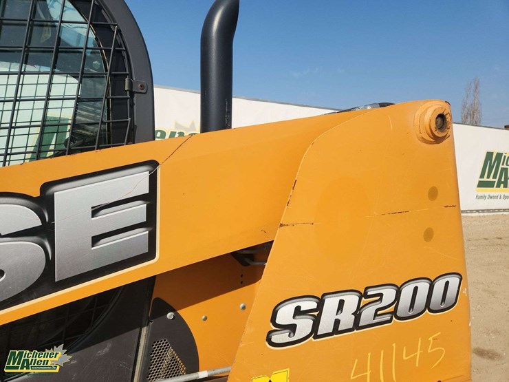 2014-case-sr200-image-29