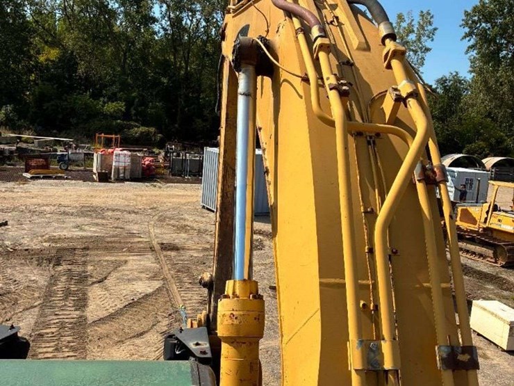 caterpillar-345b-image-30