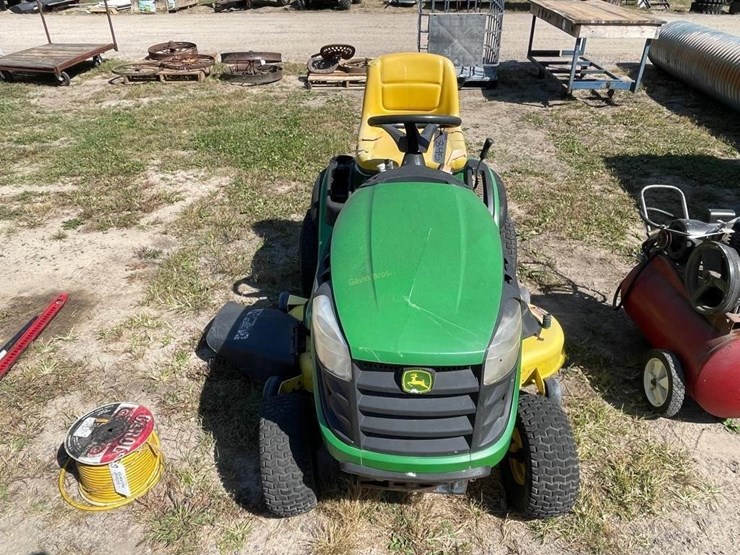 john-deere-d140-image-2