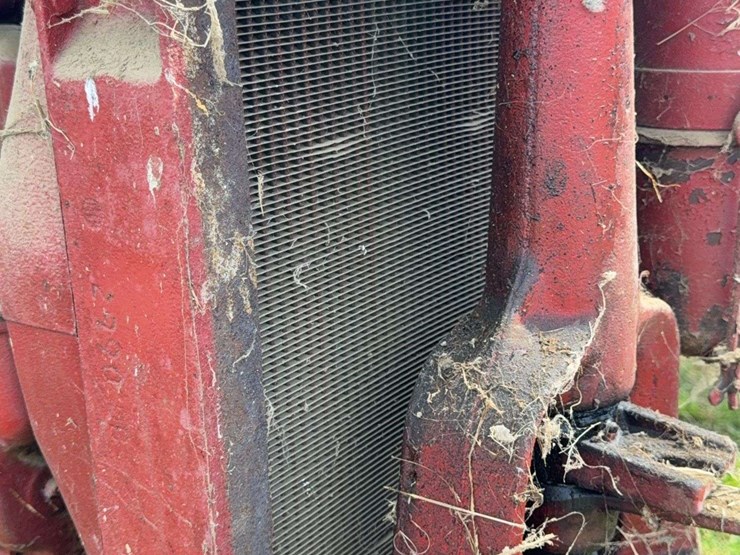 farmall-f-12-image-34
