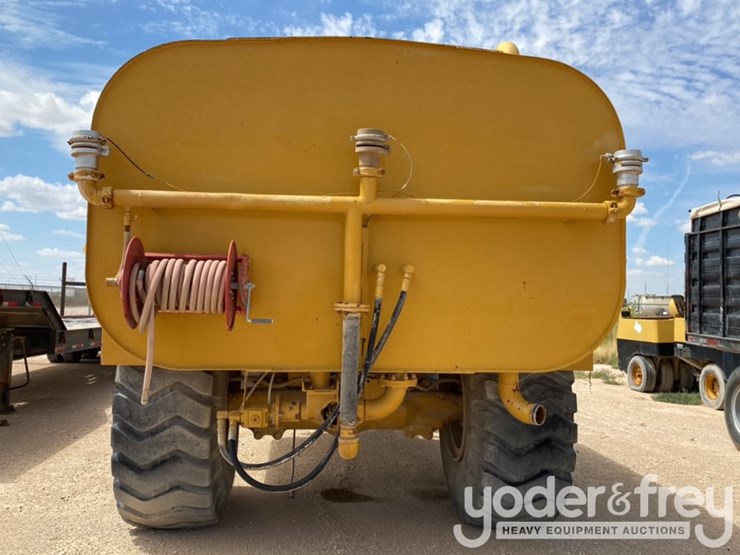 caterpillar-d25c-image-6