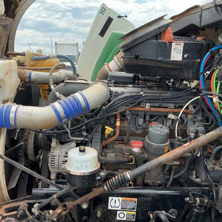 2018 KENWORTH T880