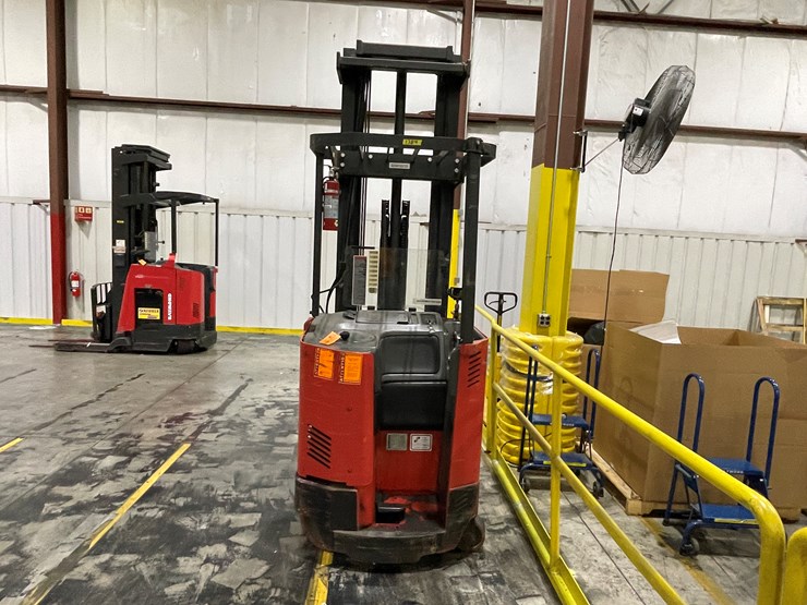 #7154-•-raymond-electric-forklift-image-5