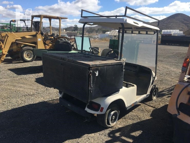 ez-go-utility-cart-image-3