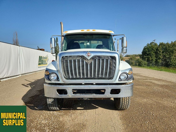 2015-international-workstar-7400-image-5