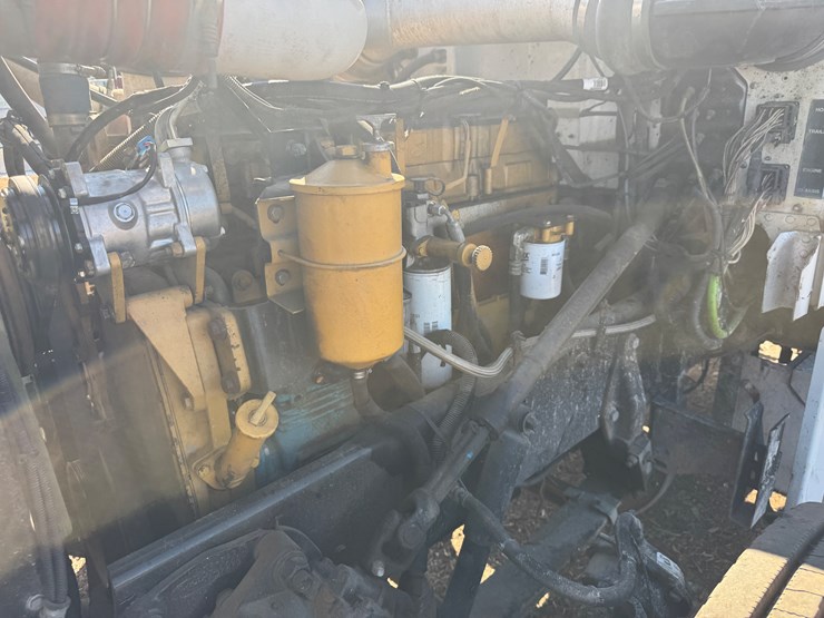 1999-peterbilt-378-image-47