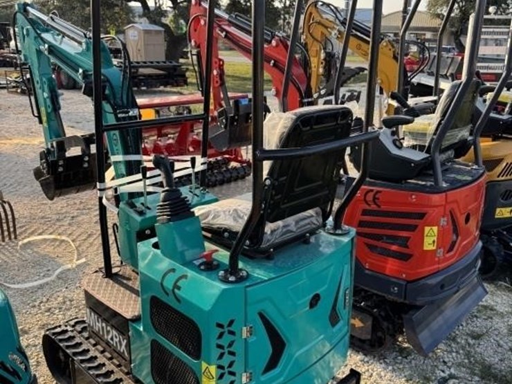 cfg-industry,-mh12rx,-13.5hp-gas-powered-mini-image-8