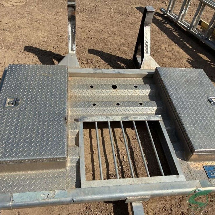 Semi back rack aluminum