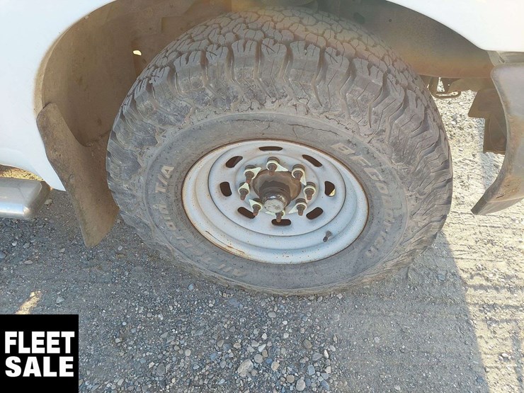 2004-ford-f350-image-21