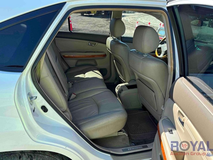 2009-lexus-rx350-image-23