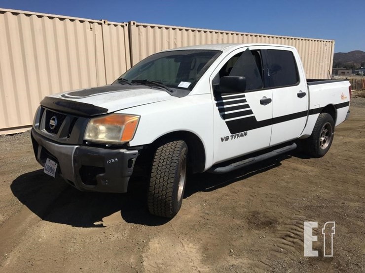 2008-nissan-titan-image-1