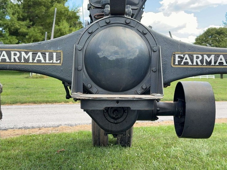1927-farmall-regular-image-32