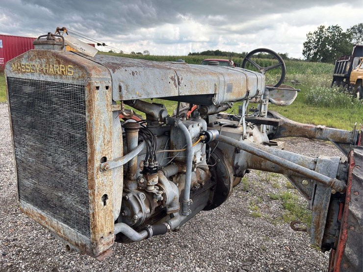 massey-ferguson-4-image-40