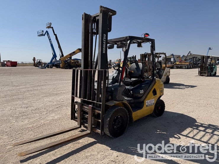 2020-komatsu-fg25t-16-image-1