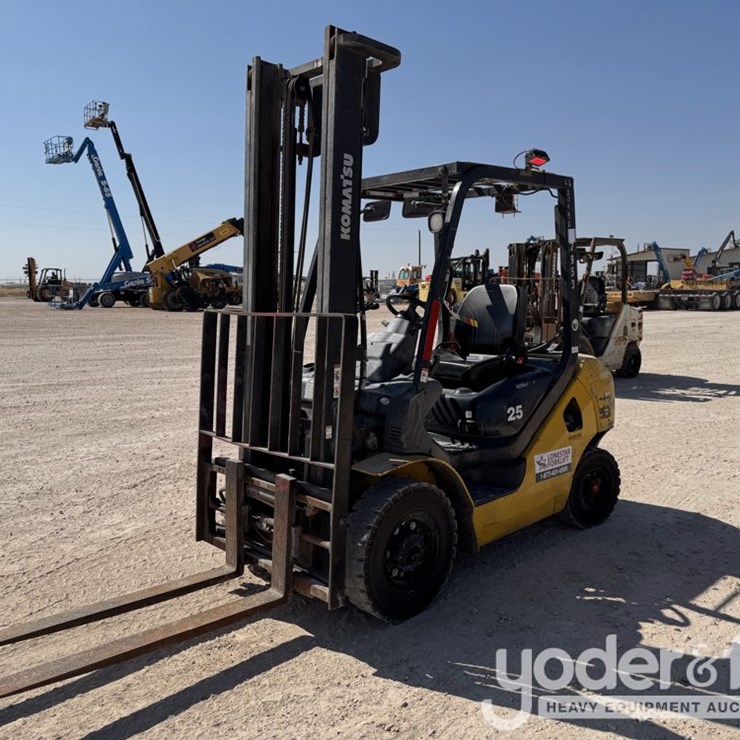 2020 KOMATSU FG25T-16