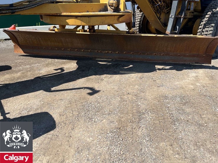 2007-caterpillar-140h-image-10