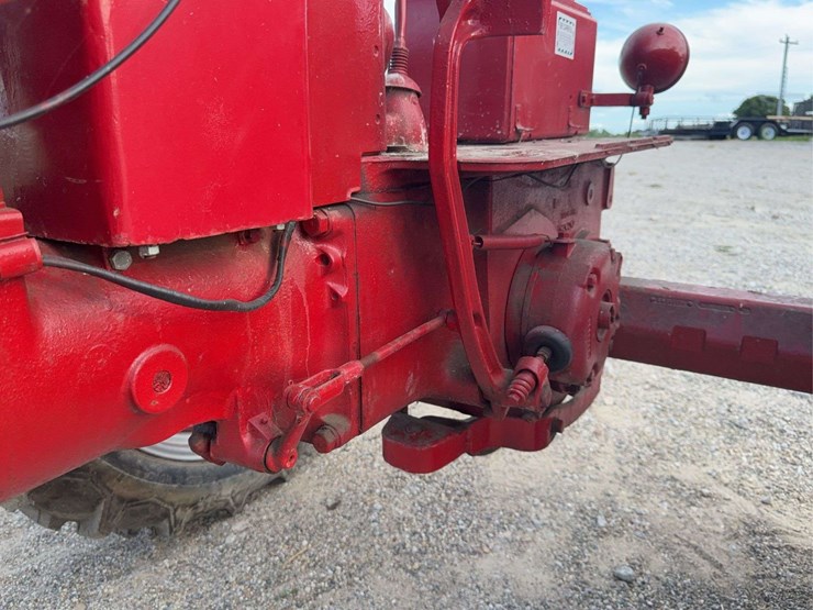 farmall-super-c-image-76