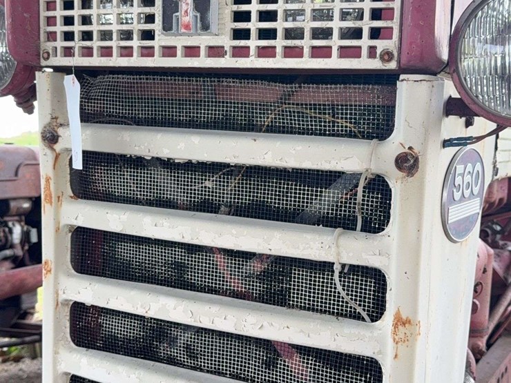 farmall-560-image-77