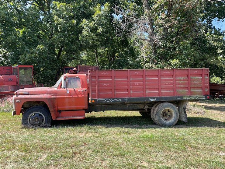 ford-600-image-2