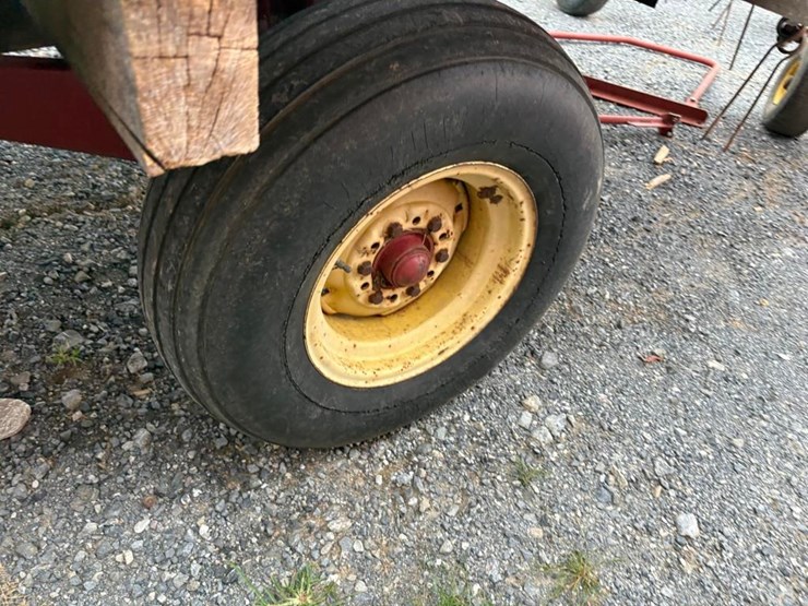 8x20-farmbilt-flat-wagon-image-9