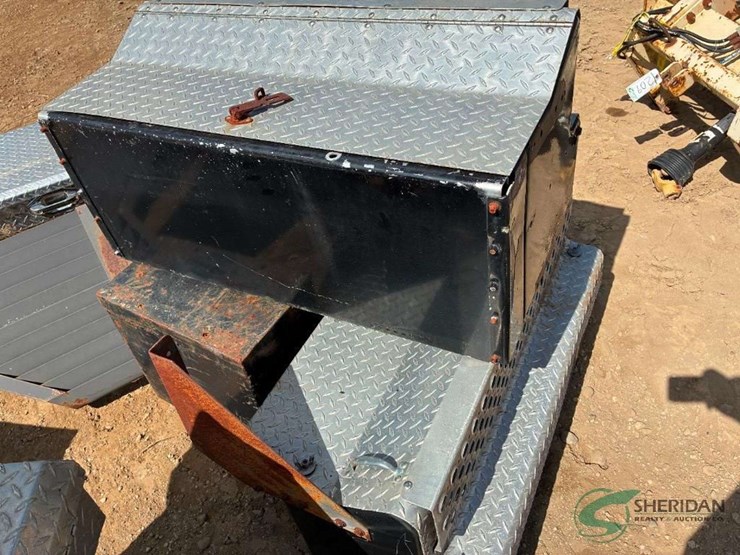 truck-step-tool-boxes-image-5