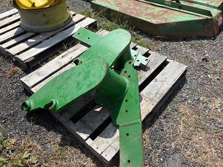 jon-deere-loader-brackets-(pair)-image-2