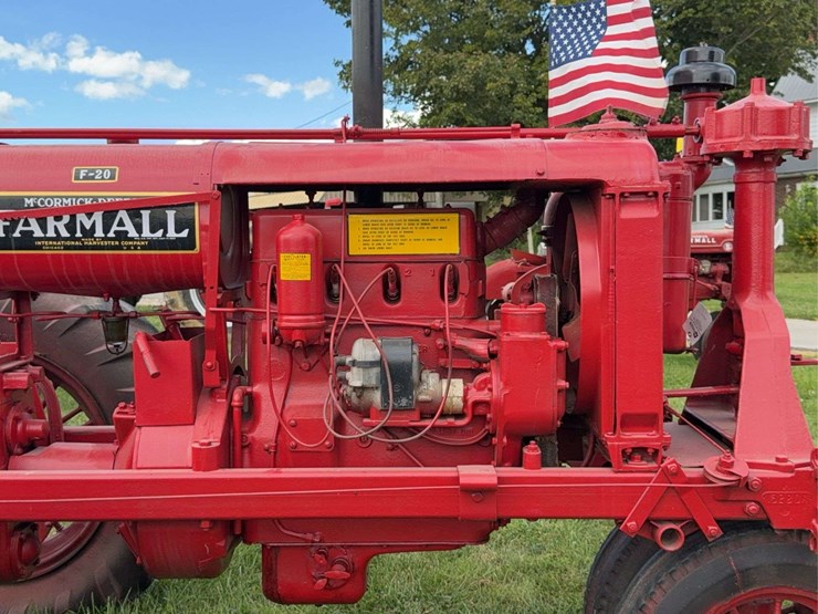 farmall-f-20-image-68