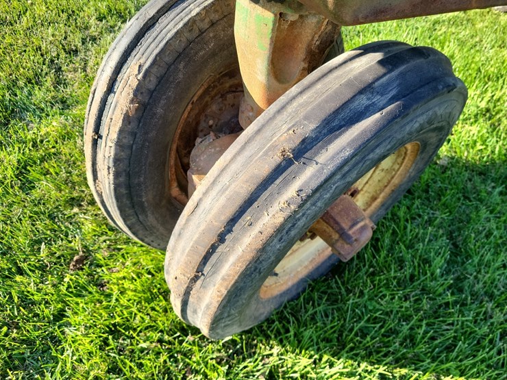 john-deere-60-image-31