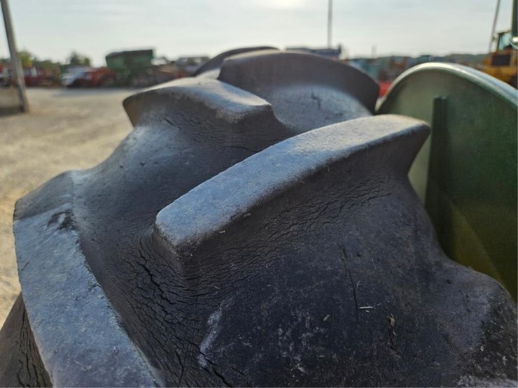john-deere-50-image-28