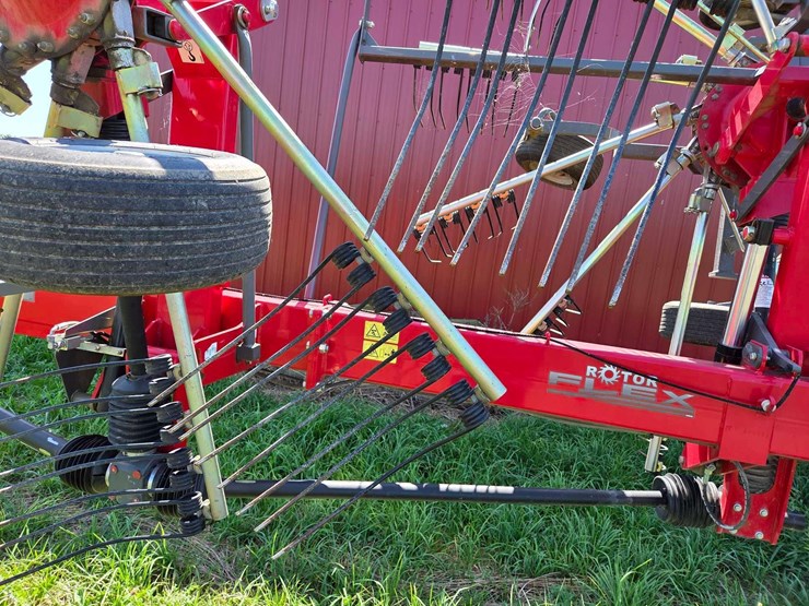 massey-furgeson-rk-662-twin-rotor-rake-image-26