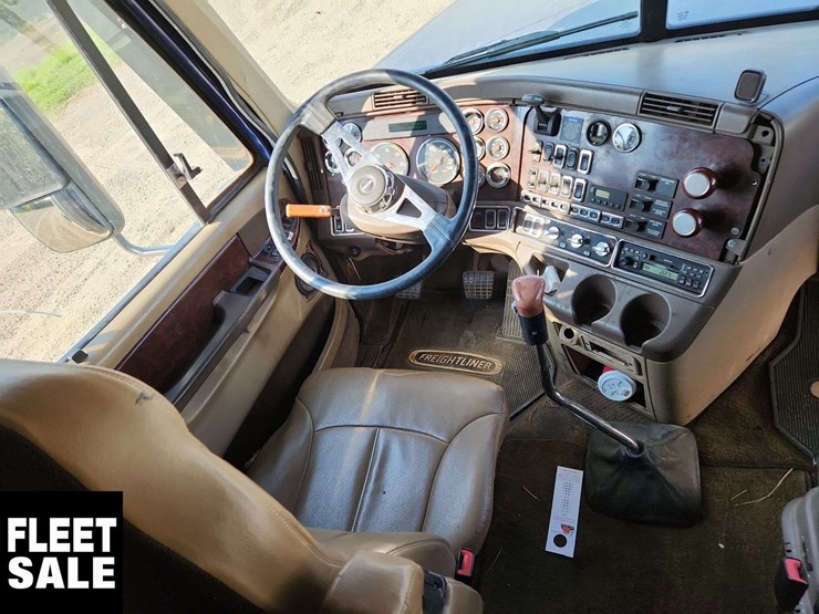 2003-freightliner-coronado-132-image-30