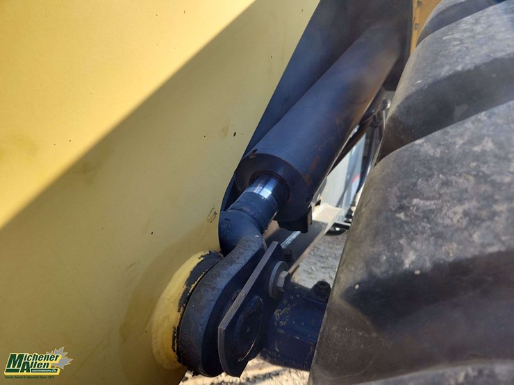 komatsu-wa250-image-25