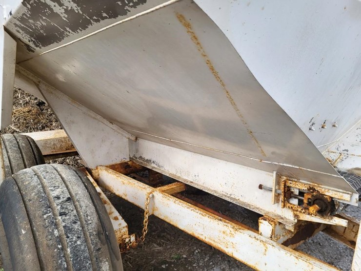 western-simonsen-n64l-tandem-axle-lime/fertilizer-spreader-image-30