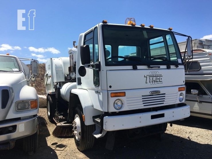 2006-freightliner-fc80-image-2