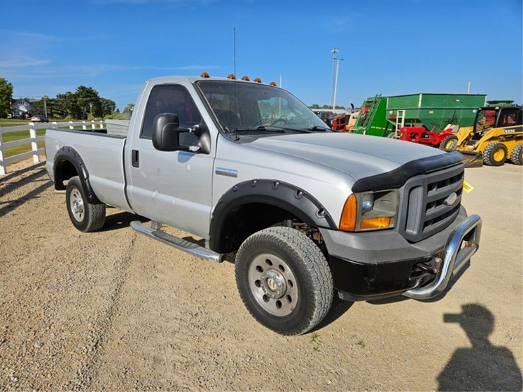 2005-ford-f250-image-7