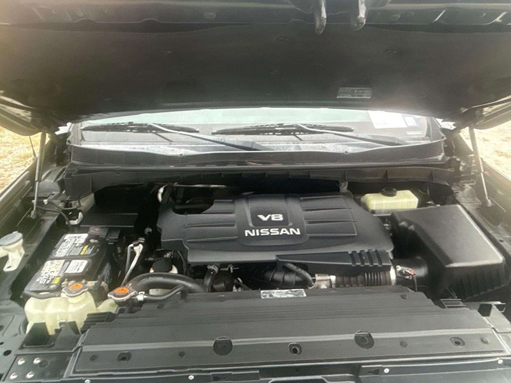 2017-nissan-titan-image-9