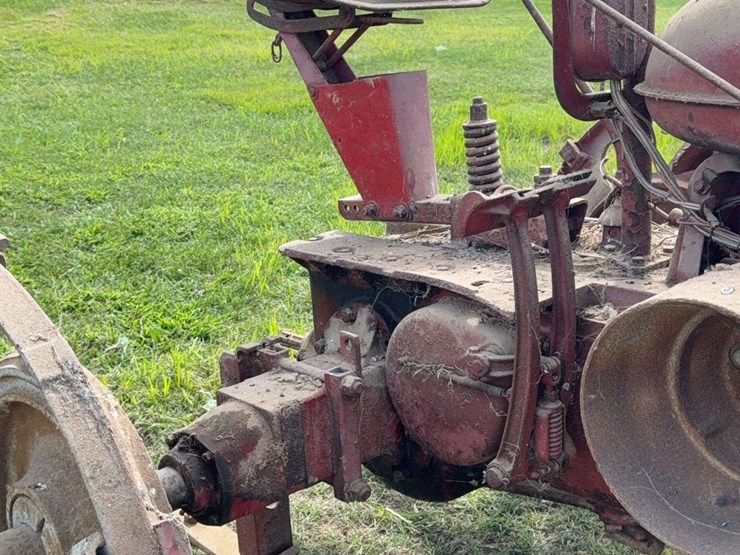 farmall-h-image-48