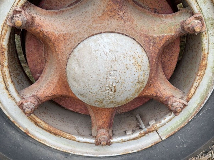 federal-grain-truck-image-37