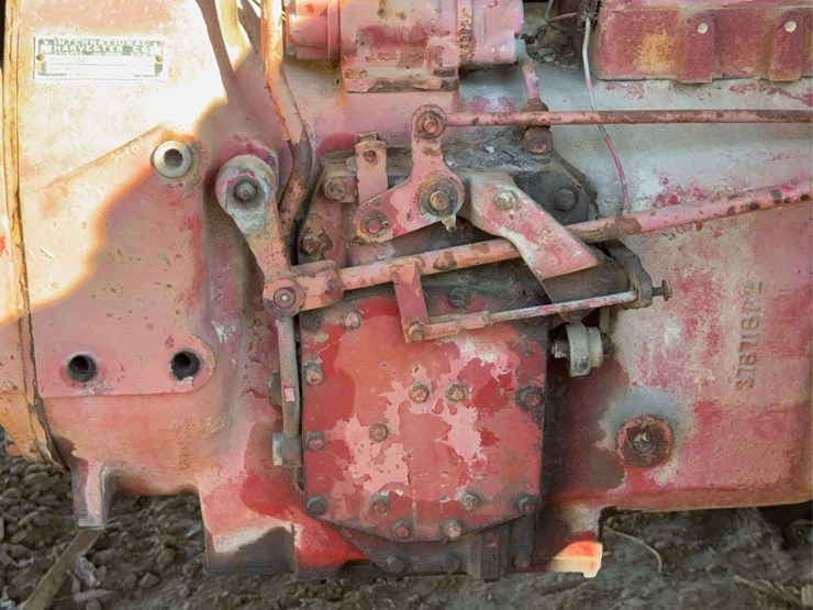 farmall-806-image-61