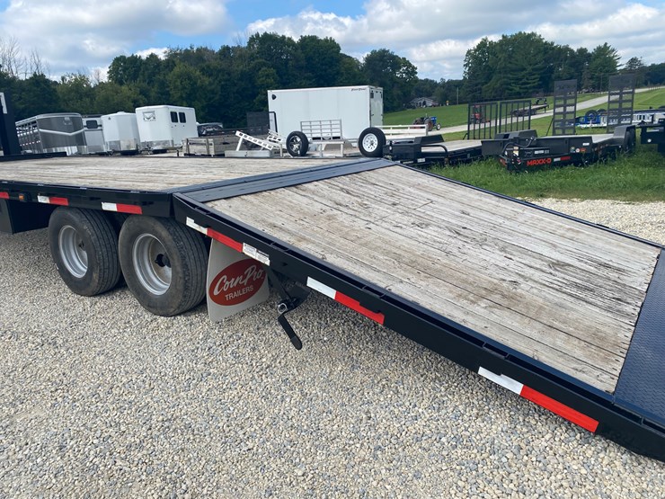 #3004-•-2013-corn-pro-30'-hydraulic-tail-gooseneck-trailer-(helenville,-wi)-(has-wi-title)-image-4