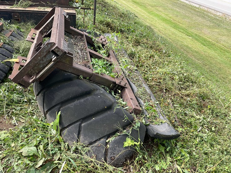#1295-•-tire-yard-scraper-attachment-image-7