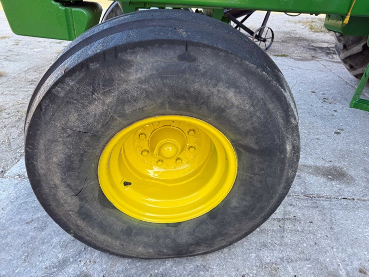 john-deere-4430-image-5