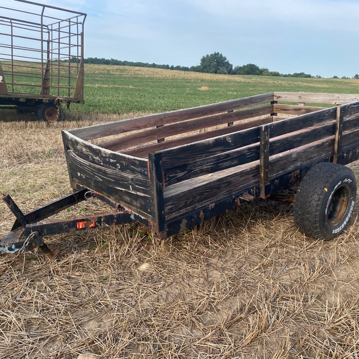 Trailer