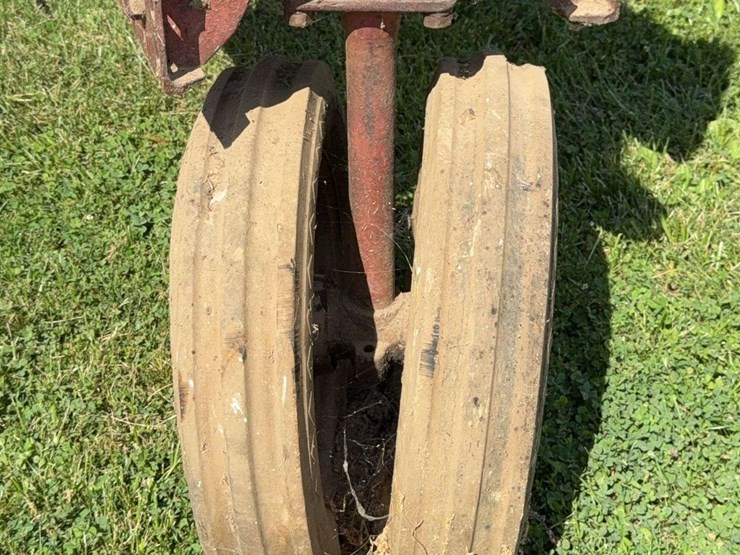 farmall-f-14-image-25