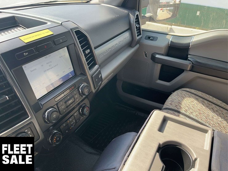 2020-ford-f350-image-15